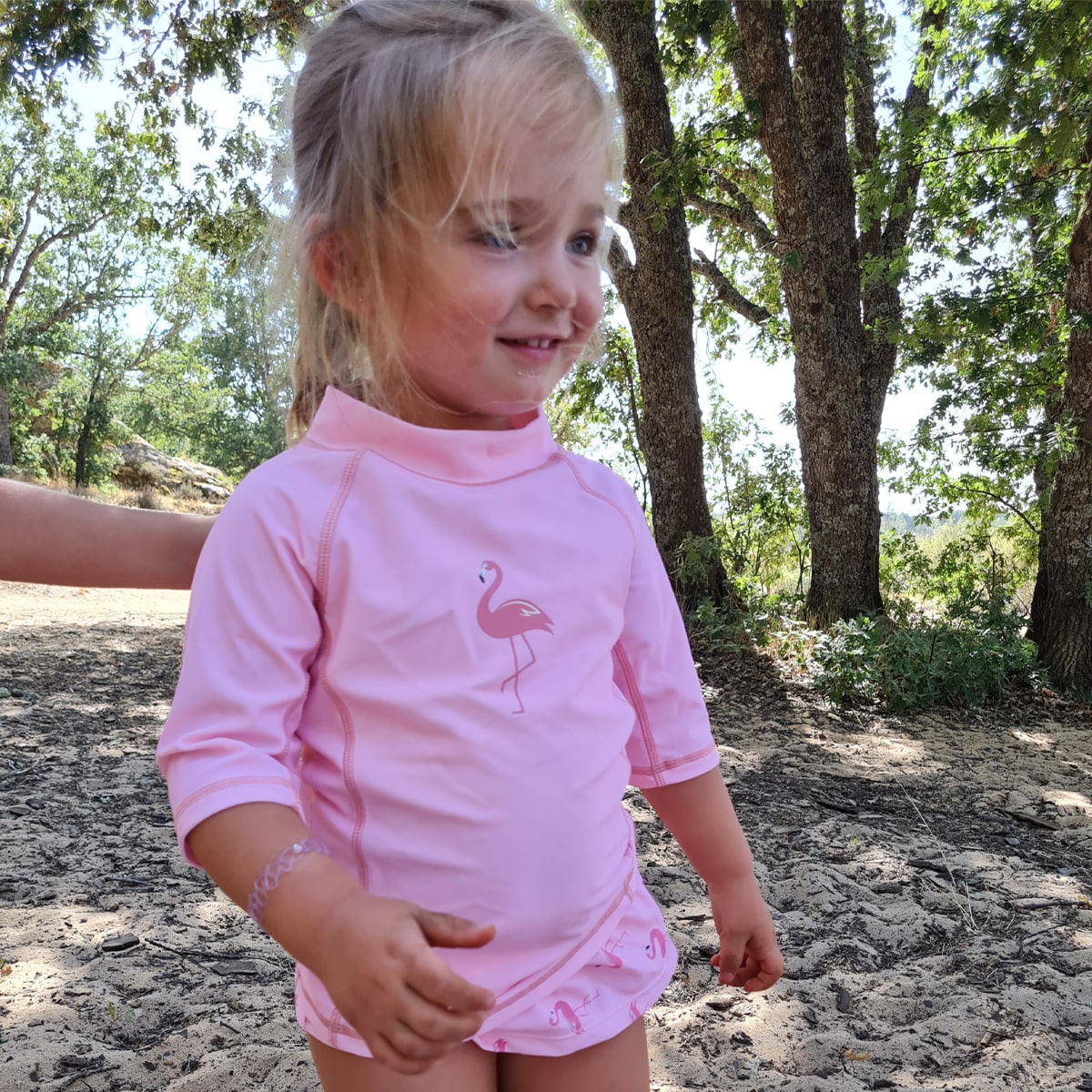 CAMISETA BTBOX UPF 50+ M/C FLAMINGOS 4-5 AÑOS