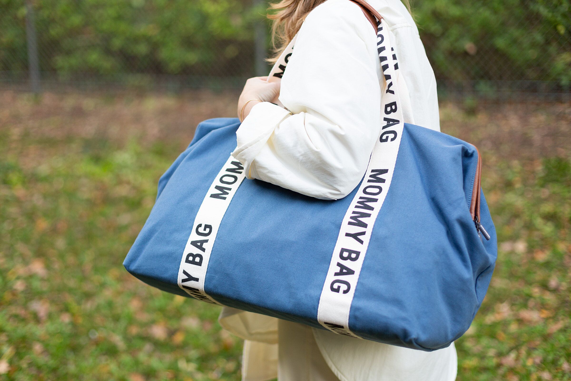 BOLSO MOMMY BAG SIGNATURE CANVAS INDIGO