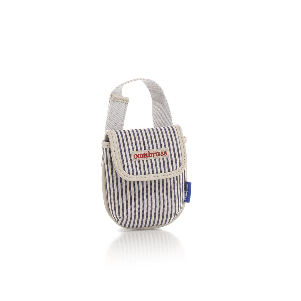 PORTACHUPETE 08 JULIA MARINO